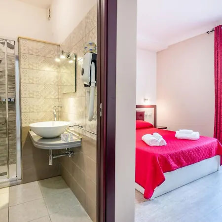 La Mimosa Hotel 2*