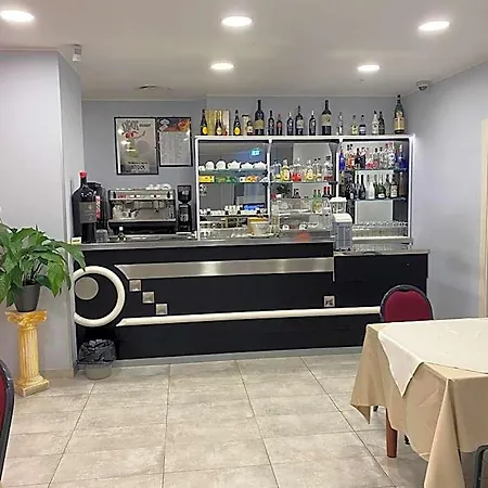 호텔 Ristorante La Mimosa 라메지아 테르메