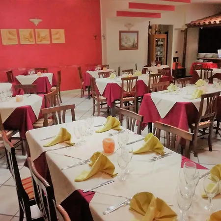 Ristorante La Mimosa 호텔